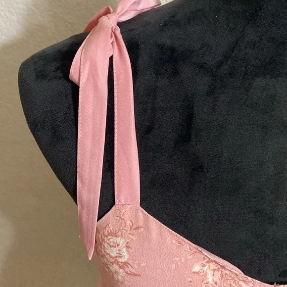 Forever 21 Top - Picture 2 of 6